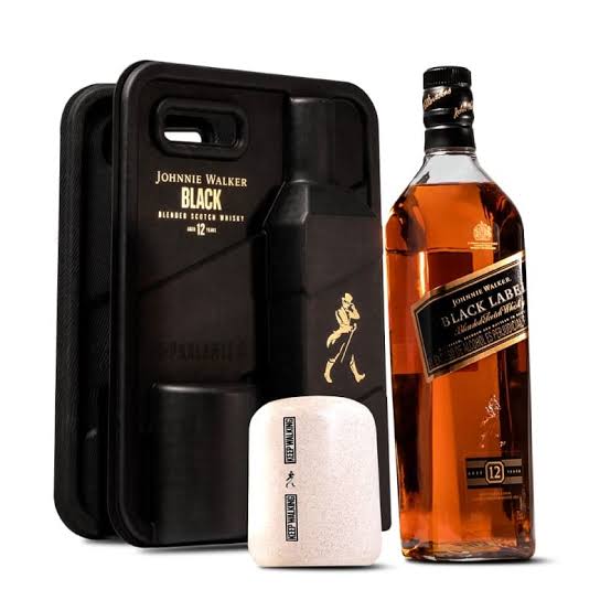 Whisky Johnnie Walker Black Label Con Parlante 750cc
